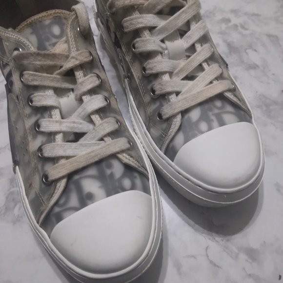 Shoes - Picture 2 of 2